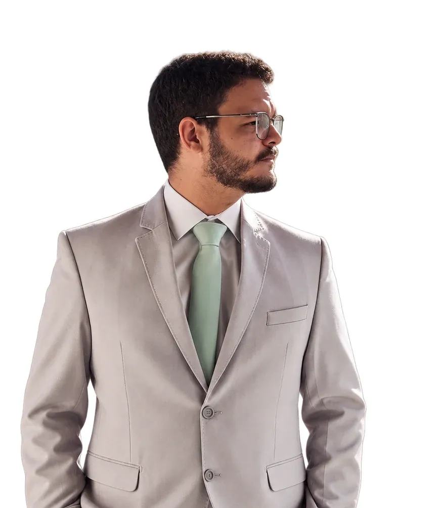 Retrato de Max Nícolas de Oliveira Lima, desenvolvedor sênior mobile e web